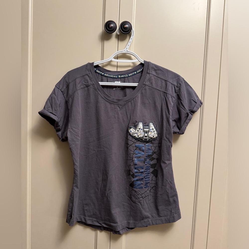 2/$10 Grey Star Wars Millenium Falcon large tee